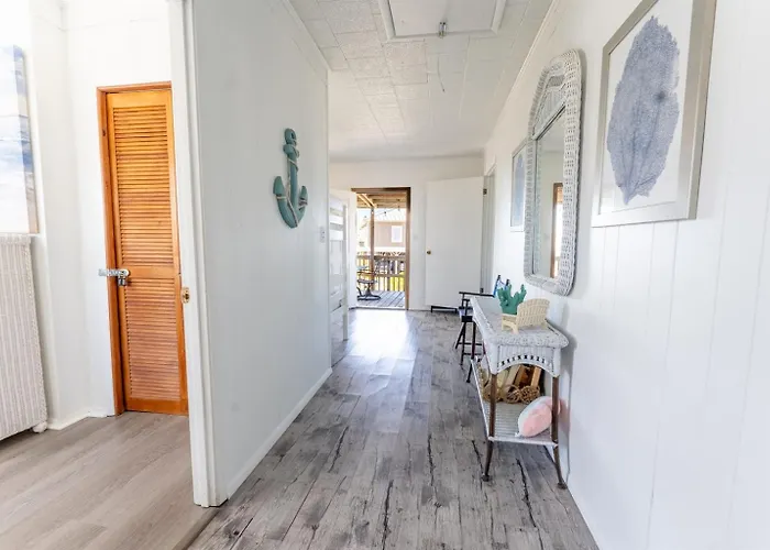 Rustic In Secluded Morgan - Free Daily Activities! Holiday home *